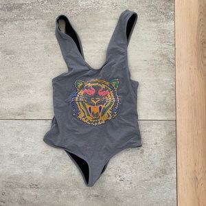 Never Worn- Beach Riot lion swim suit